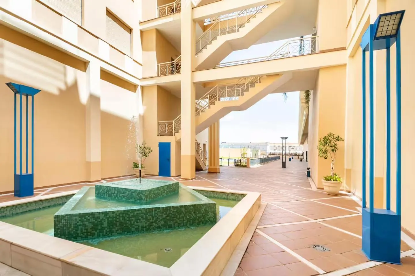 Lux Sevilla Palacio アパートホテル セビリア