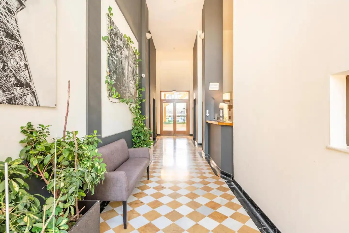 Lux Sevilla Palacio セビリア